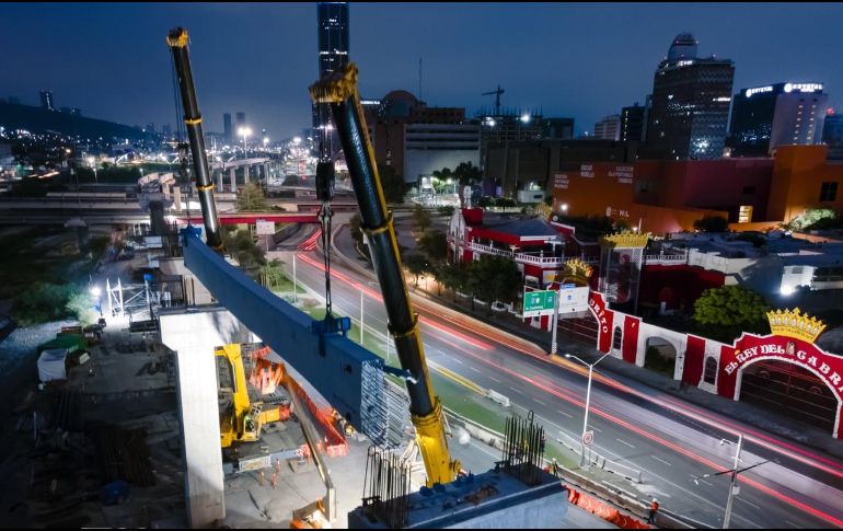 Tras los hechos, fueron suspendidos los trabajos en la zona. ESPECIAL/ X/ @metrorreynlofi1