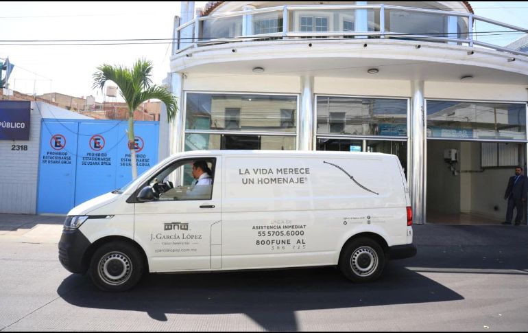En las inmediaciones del recinto funerario en la colonia San Andrés se instaló un fuerte operativo de vigilancia por parte de fuerzas de seguridad estatales y federales. EL INFORMADOR/J. Acosta