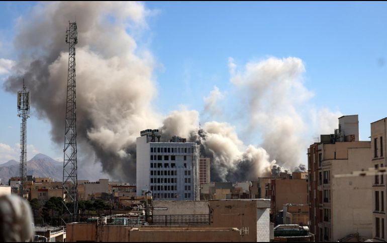 Estados Unidos e Israel lanzaron el pasado sábado una serie de bombardeos, que EU nombró como operación Furia Épica.  EFE/ABEDIN TAHERKENAREH