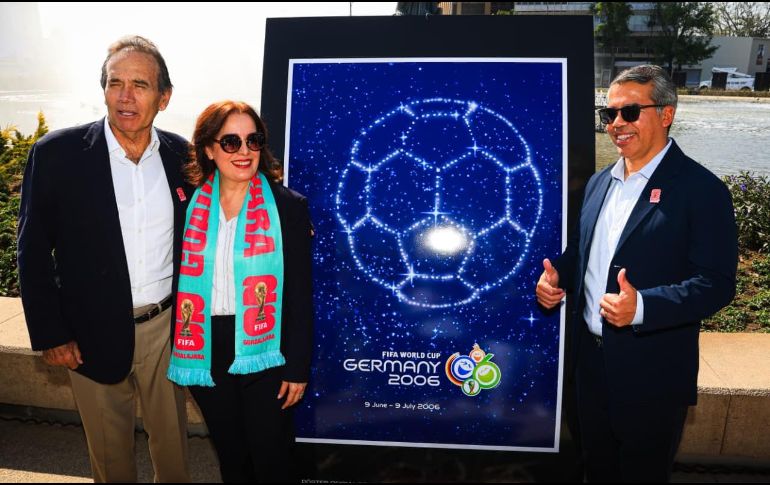 La exposición ofrece a los asistentes un viaje visual por la evolución del torneo de la FIFA y su impacto cultural. EL INFORMADOR / J. Acosta