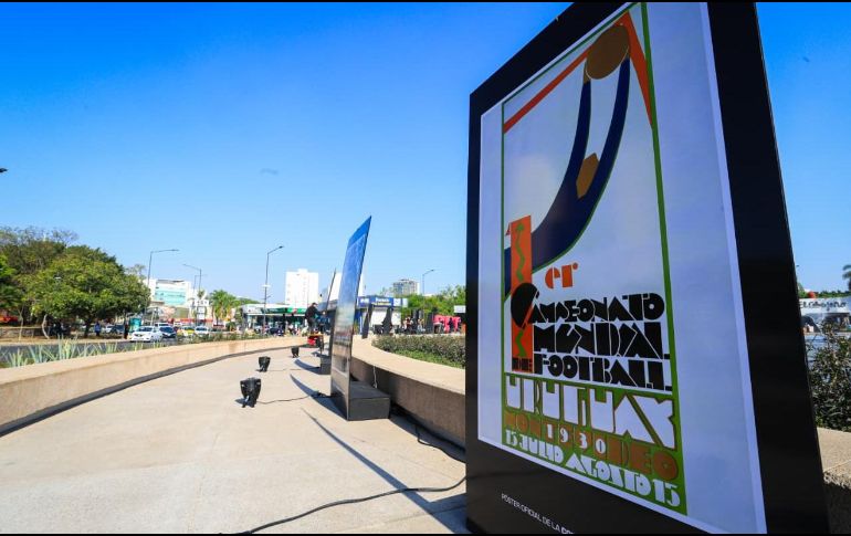 La exposición ofrece a los asistentes un viaje visual por la evolución del torneo de la FIFA y su impacto cultural. EL INFORMADOR / J. Acosta