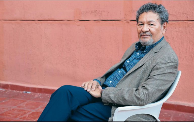 La propuesta literaria del autor se caracteriza por reflejar la violencia y oscurantismo que se vive en el país. EL UNIVERSAL