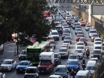 El programa Hoy No Circula se aplica de las 5:00 a las 22:00 horas en todas las alcaldías de la Ciudad de México y en tres zonas conurbadas del Estado de México. SUN/Archivo