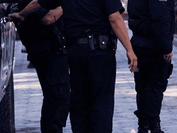 Un MP del área de Feminicidios indicó al personal del Instituto Jalisciense de Ciencias Forenses se hiciera cargo del levantamiento del cuerpo. EL INFORMADOR / ARCHIVO