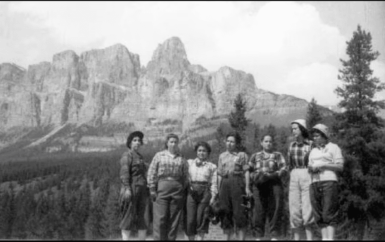 La Primera Expedición Femenina Mexicana contempló subir a los Montes Victoria de 3 mil 464 metros, Lefroy de 3 mil 423 y Eisenhower de 2 mil 766, en sólo siete días. ESPECIAL/Cortesía Luz María Guzmán