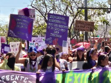 Cientos de mujeres se dieron cita en la Glorieta de las y los Desaparecidos para exigir justicia y alto a la violencia. EL INFORMADOR / R. Bobadilla