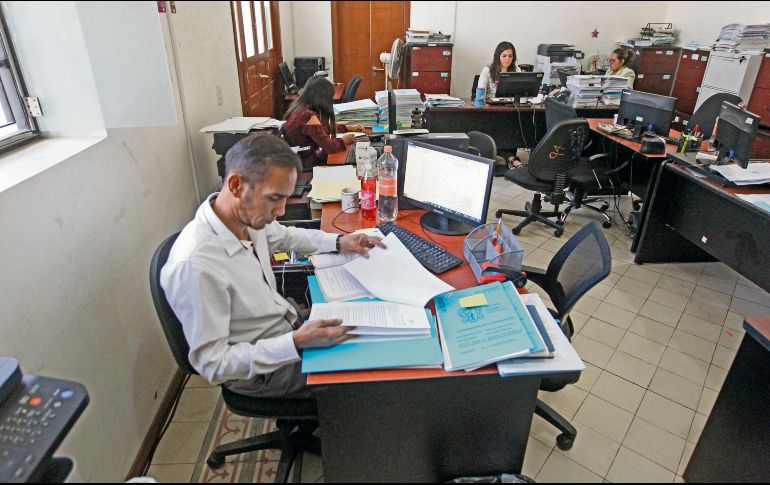 El cansancio y la fatiga mental en los entornos laborales suelen ser ignorados. EL INFORMADOR