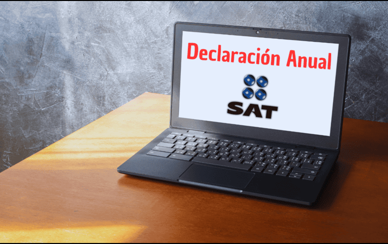 El pasado lunes 2 de marzo, el SAT habilitó su simulador para que los contribuyentes puedan revisar con anticipación cómo se verá su declaración correspondiente al ejercicio fiscal 2025. ESPECIAL / CANVA