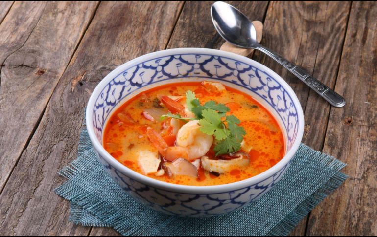 En diversas zonas costeras de México, el caldo de camarón forma parte esencial de la gastronomía local. CANVA