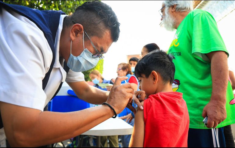 En Jalisco se han aplicado dos millones 700 mil vacunas contra el sarampión, y se pretende inmunizar a otros 70 mil niños menores de 10 años. EL INFORMADOR/J. Acosta