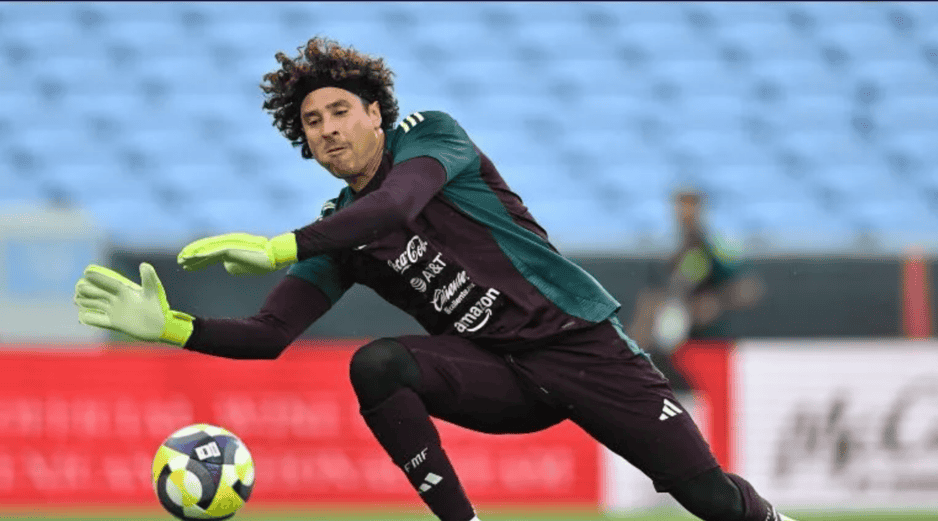 De concretarse la convocatoria, el retorno de Guillermo Ochoa representaría su primera aparición con la selección nacional después de varios meses sin ser incluido en las listas. IMAGO7