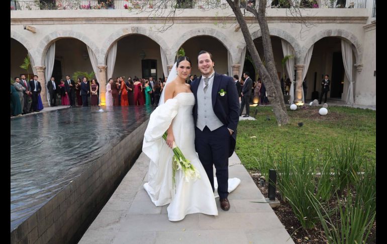 Ana Paula Flores Loyo y Juan Pablo Gutiérrez Soto. GENTE BIEN JALISCO / Revista del 13 de marzo 2026