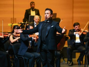 El barítono Carlos López, interpretó la célebre “Canción del Toreador”. EL INFORMADOR/ J. Acosta