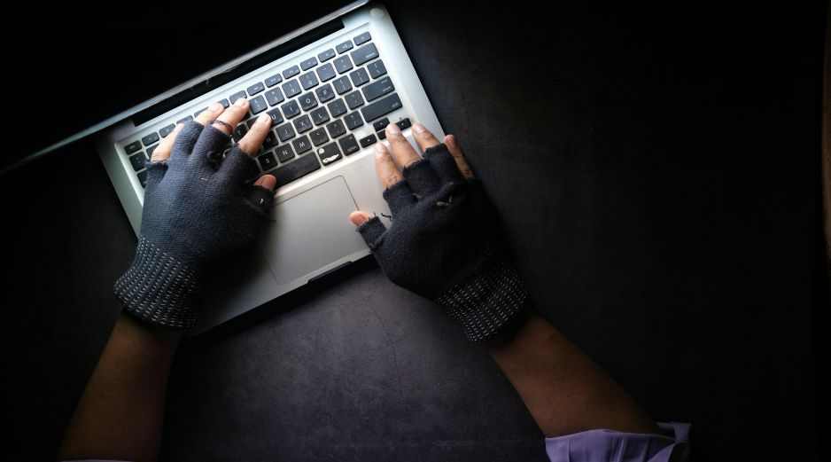 En 2022, grupos de 'hackers' vinculados a Irán atacaron servicios gubernamentales en línea, y Albania reaccionó rompiendo las relaciones diplomáticas con Teherán. Unsplash