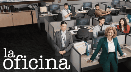 Con un elenco local, una historia ambientada en una fábrica de Aguascalientes y la participación de creadores con experiencia en comedia televisiva, la serie llega a Amazon Prime Video. ESPECIAL/PRIMEVIDEO