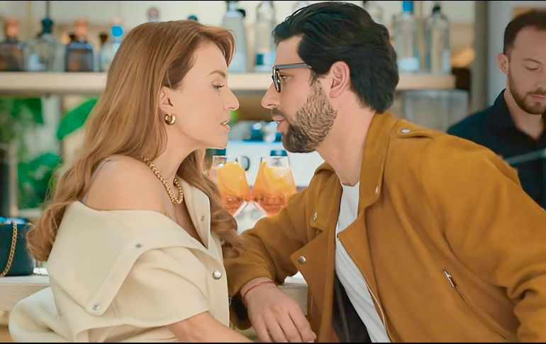 La actriz Angelique Boyer debuta en el cine con la comedia “Socias por accidente”. CORTESÍA