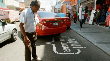 Parquímetros virtuales operan en la zona de Obregón. Usuarios pueden pagar el estacionamiento mediante aplicación móvil. EL INFORMADOR/Archivo
