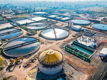 Las Plantas de Tratamiento de Aguas Residuales Agua Prieta y El Ahogado (en la imagen) operan por debajo de su capacidad, lo que limita el saneamiento del río Santiago.  EL INFORMADOR/A. Navarro