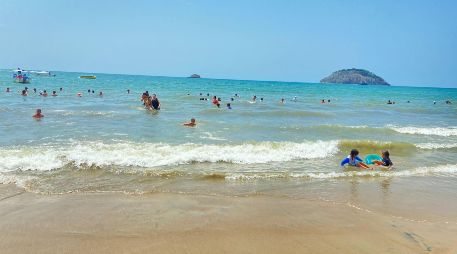 Rincón de Guayabitos es una de las opciones más populares no solo porque ofrece precios económicos, sino porque además no queda tan lejos de la ciudad. ESPECIAL