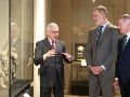 El rey Felipe VI de España, durante una visita no oficial en el Museo Arqueológico Nacional en Madrid. EFE / J. Jiménez Casa De S.M. El Rey