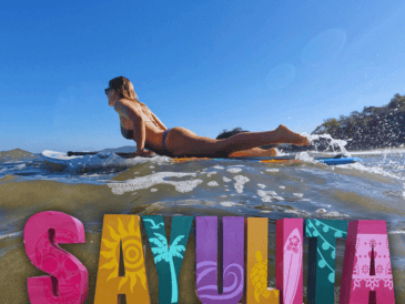 El surf en México tiene una referencia: Sayulita. Así es, esta playa en Nayarit es el destino predilecto de los surfistas nacionales y extranjeros. ESPECIAL / CANVA
