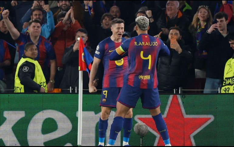 Robert Lewandowski y Lamine Yamal anotaron para el Barcelona este miércoles. EFE / A. Estevez