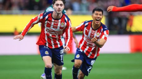 El conjunto rojiblanco sigue dando cátedra: gana, gusta y golea. EL INFORMADOR/ J. ACOSTA.