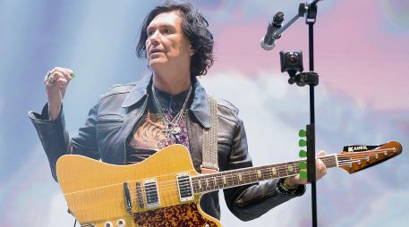 Saúl Hernández, vocalista de la banda mexicana Caifanes. AFP