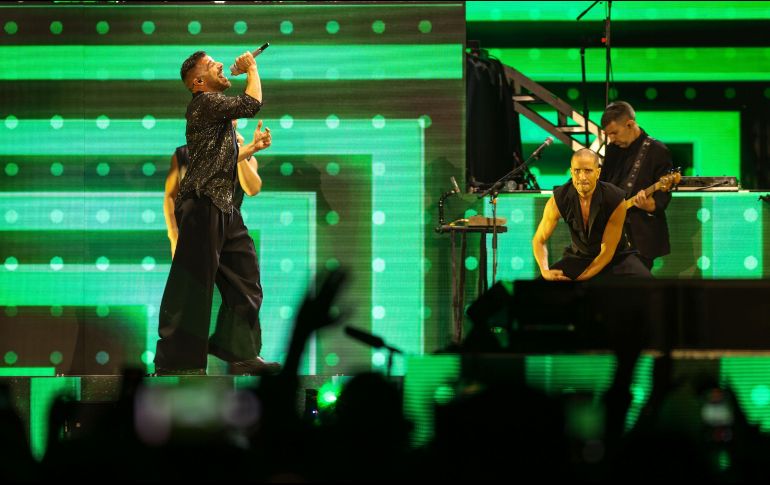 Ricky Martin se entregó al público tapatío con un show lleno de energía, coreografías y efectos visuales durante su presentación en el Estadio Panamericano. EL INFORMADOR/ A. Navarro