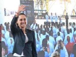 La presidenta Claudia Sheinbaum durante el evento para conmemorar el 88 aniversario de la Expropiación Petrolera, en Veracruz. SUN