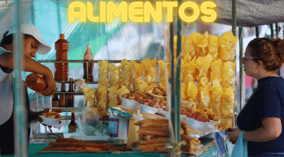 En colonias de menores ingresos, la oferta suele inclinarse hacia bebidas azucaradas, botanas y comida ultraprocesada: productos baratos, disponibles a cualquier hora y de consumo inmediato. EL INFORMADOR / ARCHIVO