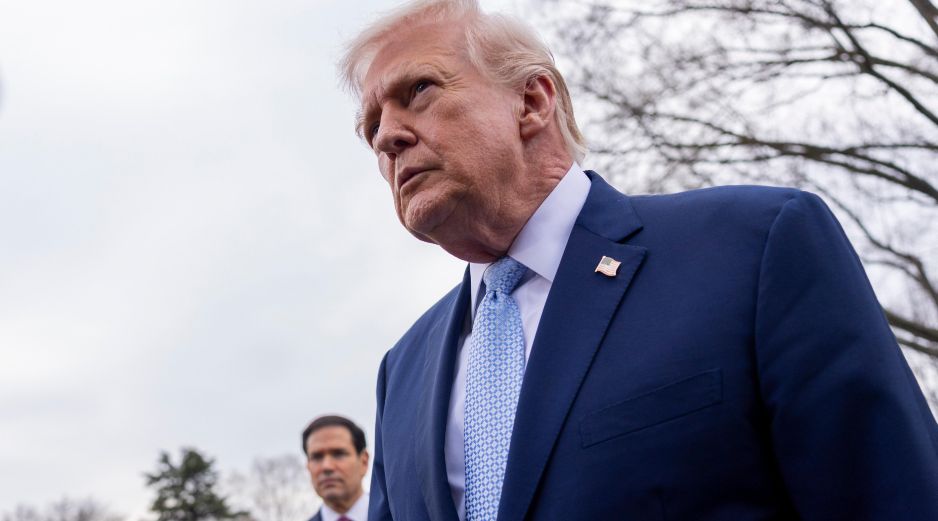 El Presidente de Estados Unidos reiteró que su Administración mantendrá la ofensiva militar en Irán. EFE/S. Thew