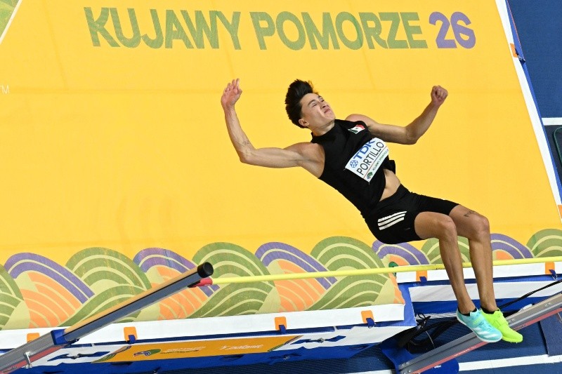 Erick Portillo en competencia desde Polonia. EFE / L. Szymanski