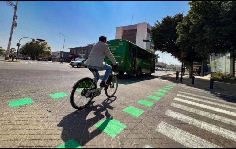 Para expertos en el tema de movilidad, una de las áreas de oportunidad de las ciclovías es constituirlas como una red, en la que otros municipios del Oriente del AMG amplíen los kilómetros exclusivos a ciclistas y usuarios de otros métodos de transporte. EL INFORMADOR / ARCHIVO