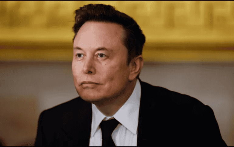 El empresario también enfrenta una investigación por parte de la Comisión de Bolsa y Valores de Estados Unidos, que analiza el proceso de adquisición de Twitter para determinar si se produjeron otras posibles irregularidades. EFE/EPA/C. Somodevilla