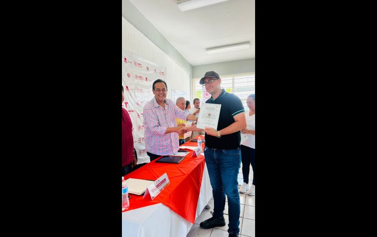 Durante el acto también se reconoció el trabajo del equipo operativo y académico, así como la labor de las y los instructores. CORTESÍA
