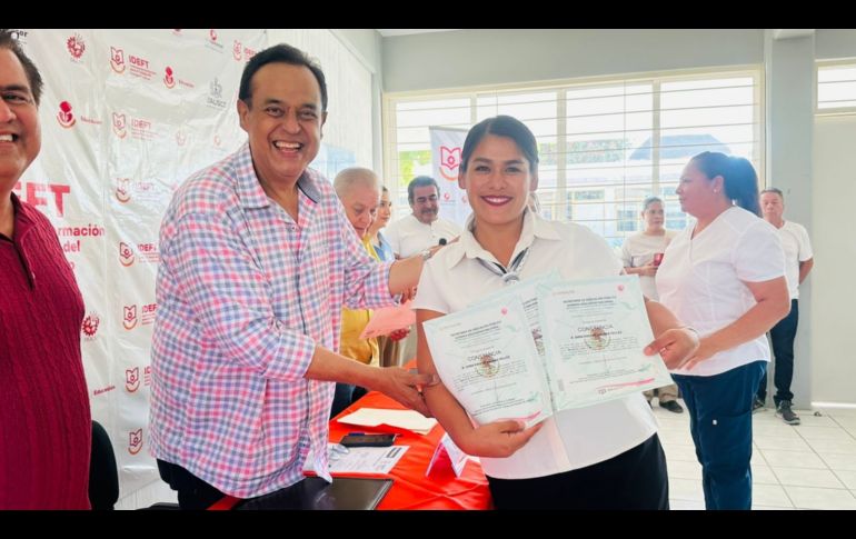 Durante el acto también se reconoció el trabajo del equipo operativo y académico, así como la labor de las y los instructores. CORTESÍA