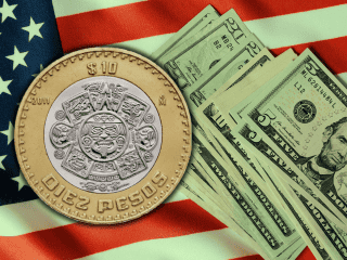 Debido a factores como la oferta y la demanda, además de eventos globales, la cotización del dólar puede fluctuar a lo largo del día. ESPECIAL/Canva