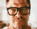 Alan Ritchson podría enfrentar cargos por la pelea. X / @alanritchson