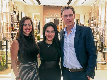 Laura Barrios, Mich Moncayo y Noel Slater. GENTE BIEN JALISCO / Revista del 27 de marzo 2026