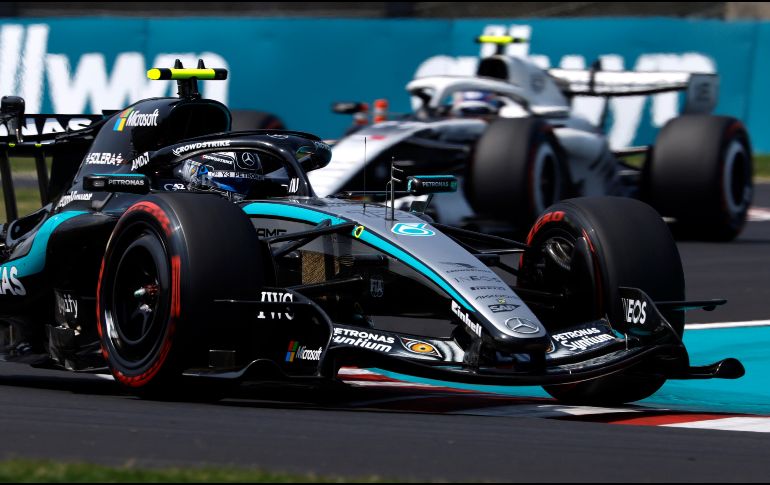 Mercedes tiene todo para repetir el 1-2 que consiguieron en las dos carreras anteriores. EFE/F. Robichon