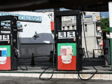 Cuba necesita diariamente unos 100 mil barriles para satisfacer sus necesidades energéticas. AFP