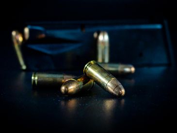 El atacante, quien fue detenido, utilizó una escopeta y efectuó entre cuatro y cinco disparos. Pexels