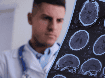 Un diagnóstico temprano permite iniciar un tratamiento adecuado, mejorar la calidad de vida y reducir el riesgo de complicaciones.  CANVA