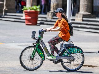 Actualmente, MiBici cuenta con 22 mil usuarios activos y una red de 370 estaciones automatizadas. EL INFORMADOR/ARCHIVO