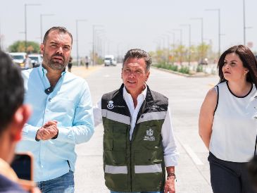 Se trata de una vía de dos kilómetros de largo que comprende cuatro carriles, la cual busca conectar colonias aledañas con la Línea 4 del Tren Ligero. ESPECIAL