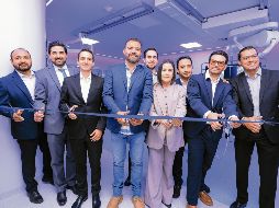Inauguración. Juan Luis Vargas, Rodrigo Fernández,  Omar Silerio, Gerardo Quirino, Gastón Rodríguez, Gabriela Acosta, Salvador Bucio, Ricardo Acosta y Joel Amaya. EL INFORMADOR/J. Acosta