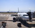 Aunque muchos pasajeros no lo notan, la TUA forma parte importante del costo total del viaje, ya que cubre el uso de instalaciones y servicios aeroportuarios. EL INFORMADOR/ARCHIVO