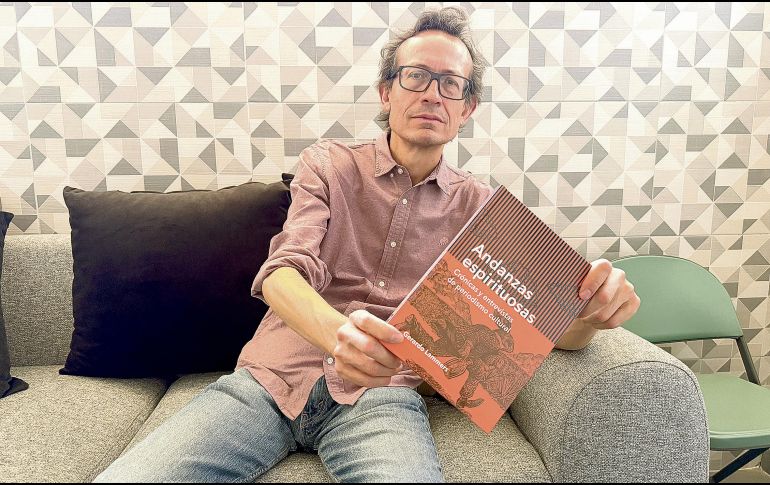 El periodista espera que su obra sea disfrutable para los lectores y conecte con su experiencia artística. CORTESÍA