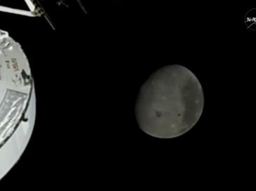 La nave Orión de la NASA se convirtió este lunes 6 de abril en la misión espacial tripulada a mayor distancia de la Tierra. ESPECIAL / NASA